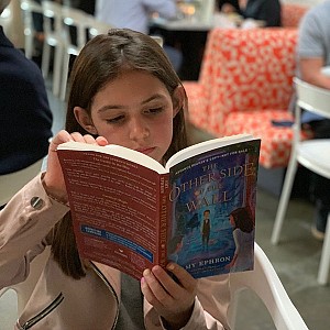 Auden reading the other side of the wall